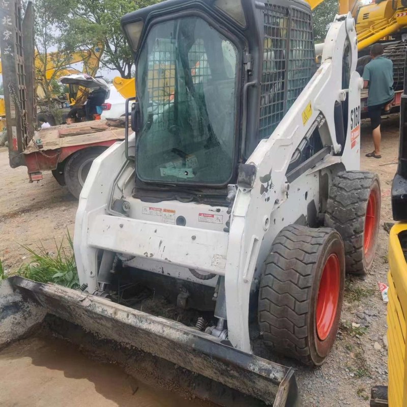 터보 충전 사용 스키드 스티어 로더 Bob S160 고속 19.8m/h 44.9KW