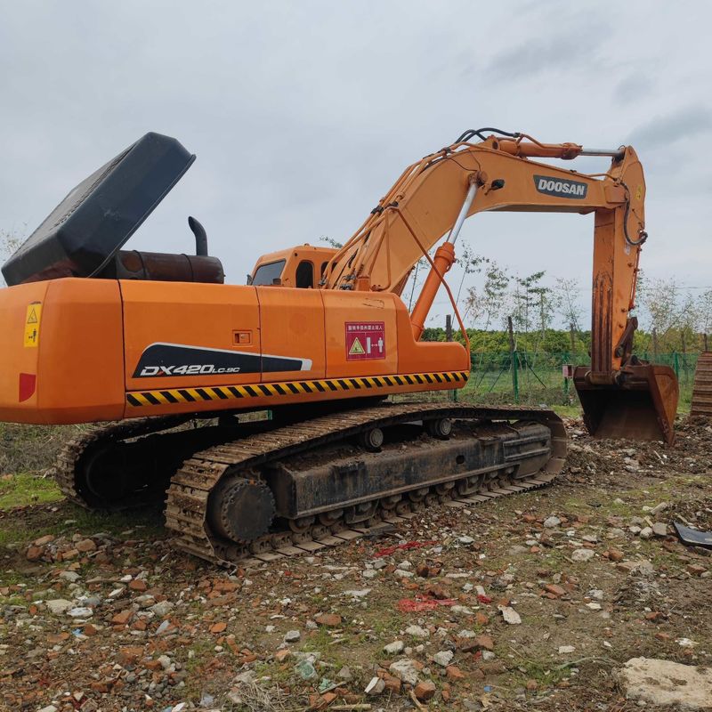 사용 된 Doosan Digger DX420LC 중고형 42톤 크롤러 발굴기