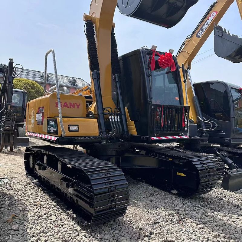 사용 된 SANY Digger SY155C 중형 크롤러 발굴기 중 15.5