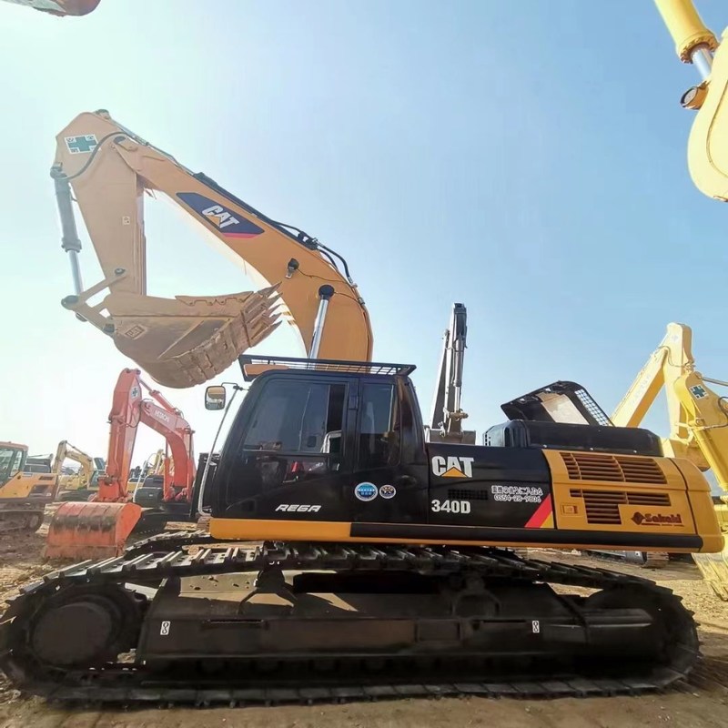 오래된 CAT 340D 기계 거래자 발굴기 40 톤 208kw 1.9m3 버킷 용량