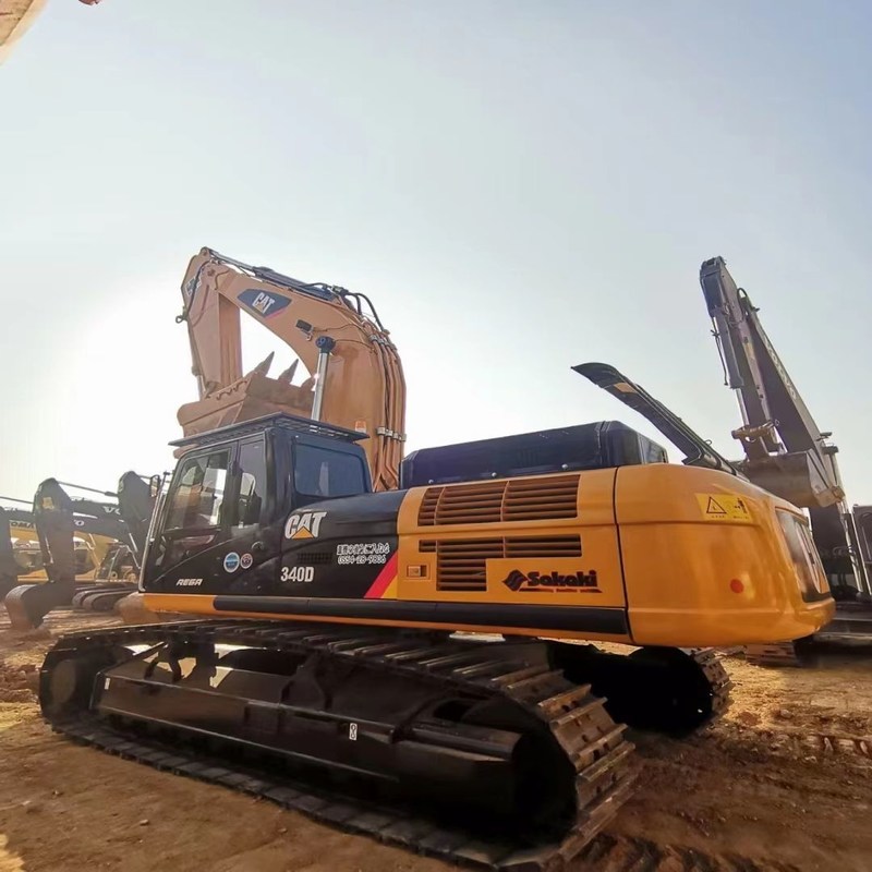 오래된 CAT 340D 기계 거래자 발굴기 40 톤 208kw 1.9m3 버킷 용량
