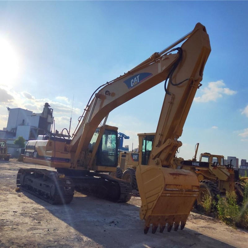 두 번째 핸드 CAT 325BL 발굴기 기계 거래자 25 톤 125.3kw 1.1m3 버킷