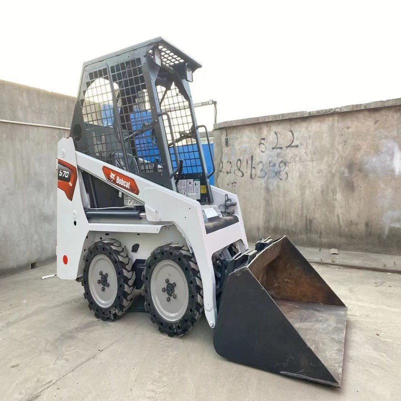 BobS70 사용 된 스키드 스티어 중장비 로더 미니 S70 10.1km/h 17.5KW