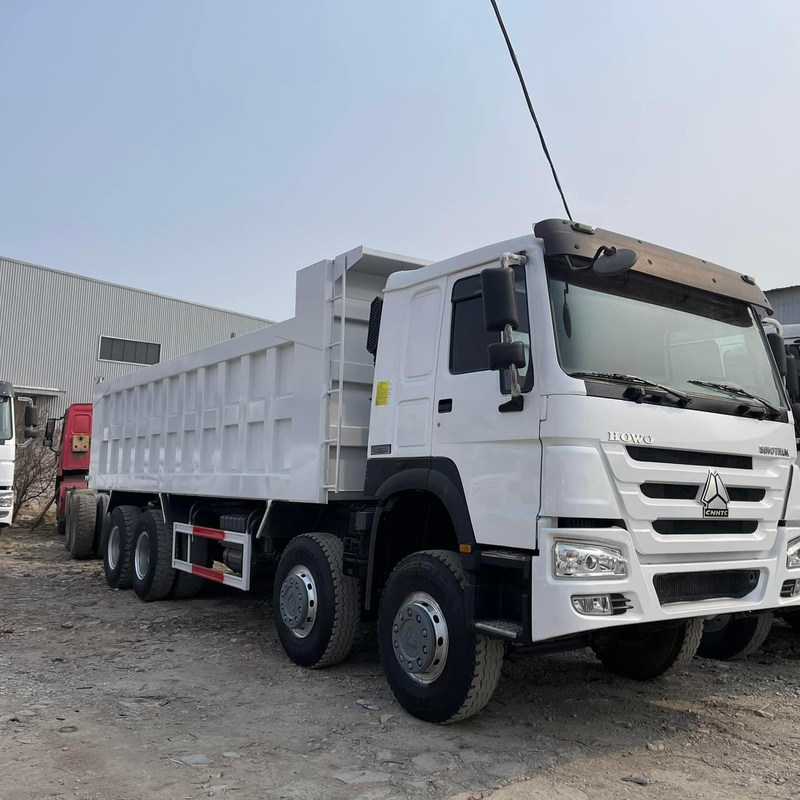 재취득된 호우 375 시노트럭 호우 8x4 덤프 트럭 티퍼 40T 수동 디젤