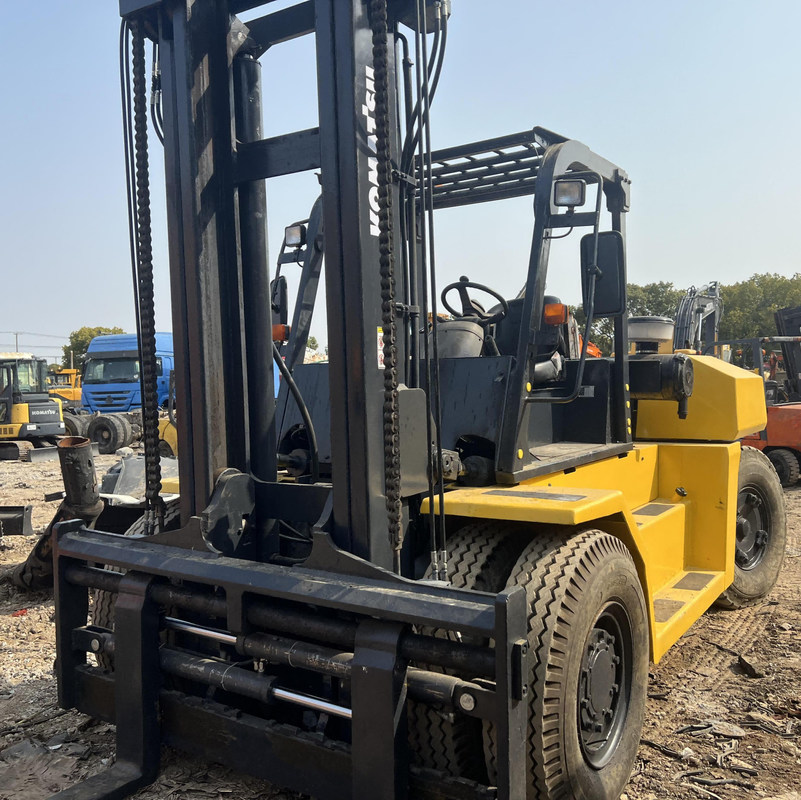 AC 드라이브 중고 지게차 Komatsu FD150 15 Ton 122kW 최대 리프팅 높이 3m
