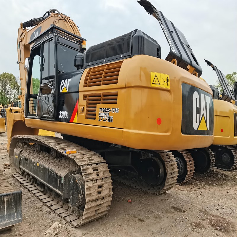 대형 중고 굴삭기 CAT 330D2 30톤 크롤러 굴착기 156kw(1.54m3 버킷 포함)