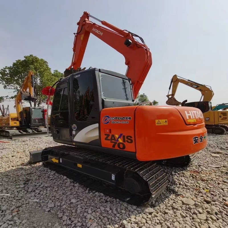 중고 미니 굴착기 히타치 ZX70 중고 7t 오리지널 크롤러 추적 굴착기 39kw