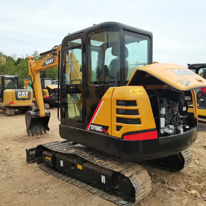 사용 된 SANY Digger SY60 중고 6톤 소형 미니 크롤러 발굴기 36kw